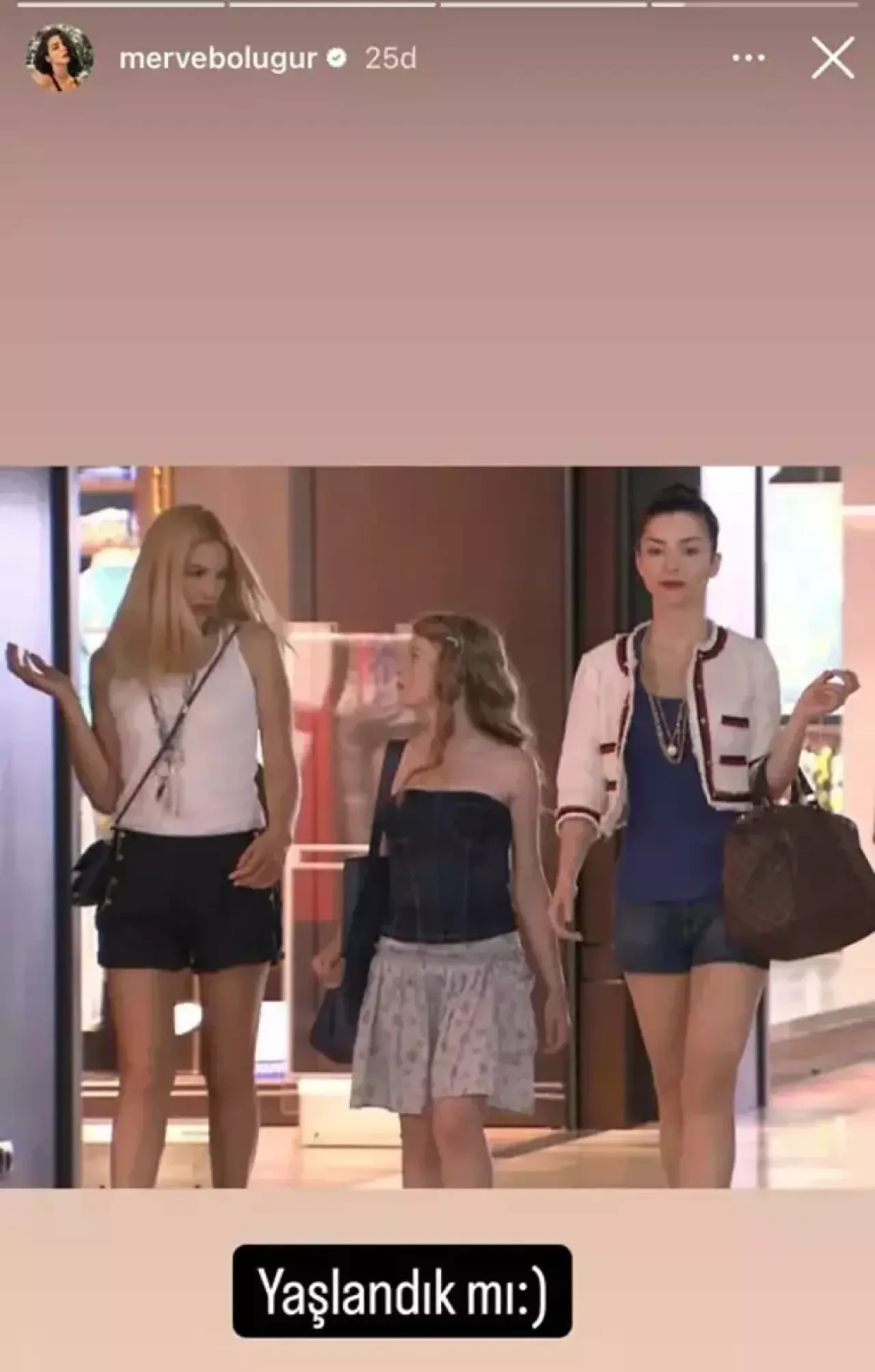 “Yaşlandık mı?” Diyen Merve Boluğur 15 Yıl Sonra O İsimle Buluştu! 2