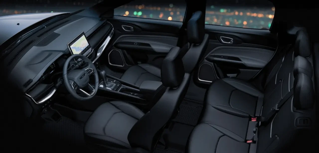 Yeni Jeep Compass Ortaya Çıktı: Elektrikli ve Hibrit Seçeneklerle Geliyor mu? 2