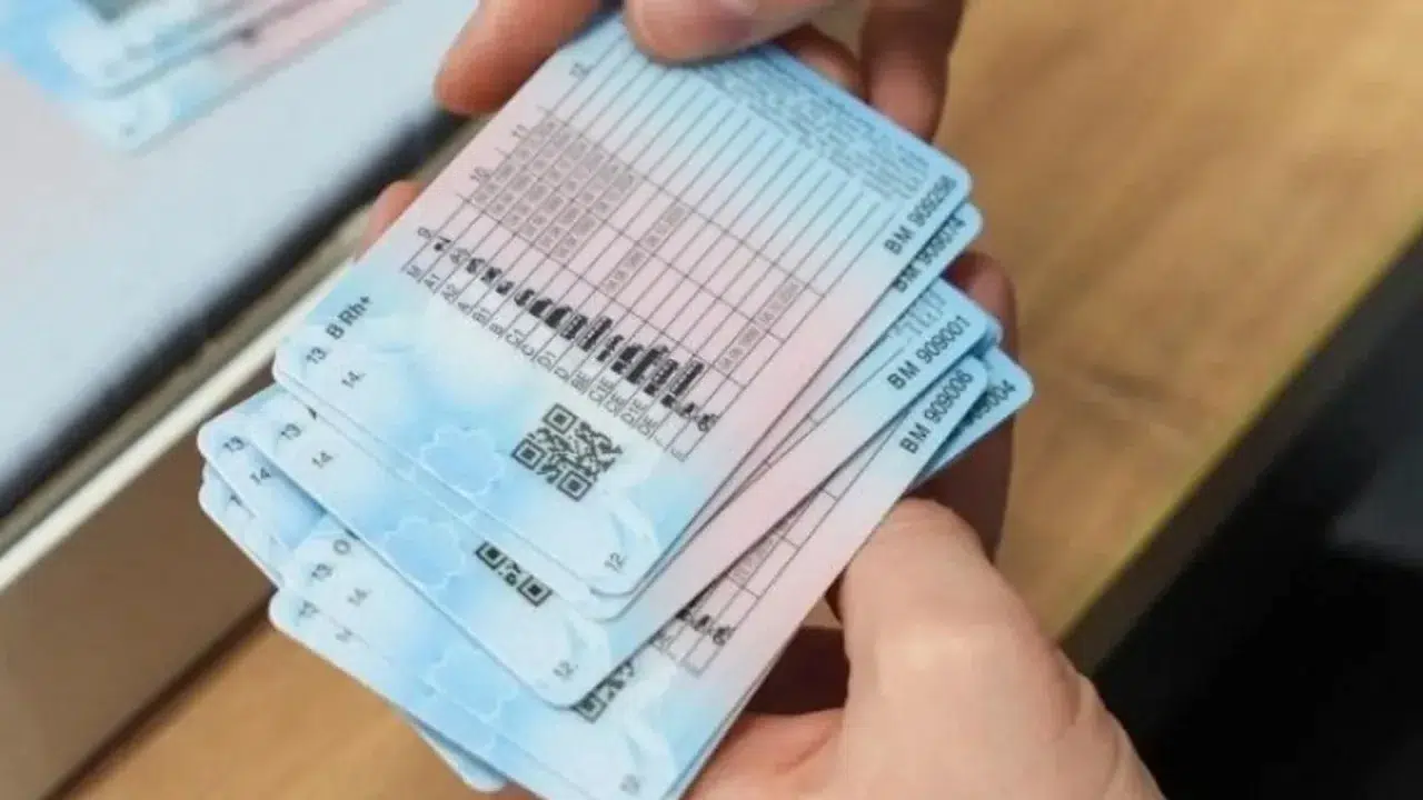 Eski Tip Ehliyetleri Yenilemek İçin Yarın Son Gün!