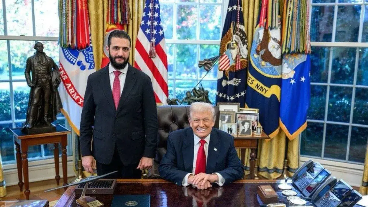 Donald Trump'tan Ahmed Şara'ya Garip Soru: 'Tek Kişiyle mi Evlisin?'