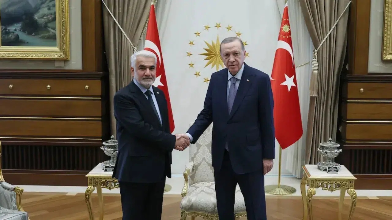 Cumhurbaşkanı Erdoğan HÜDA-PAR Lideri Zekeriya Yapıcıoğlu ile Görüştü