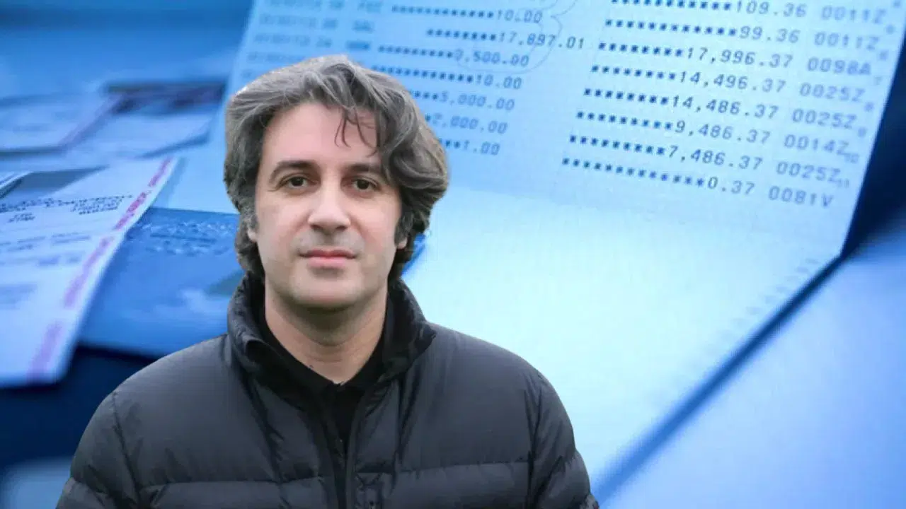 Profesörden Dürüstlük Örneği: Hesabına Yatan İki Milyon Lirayı Bankaya Geri Gönderdi!