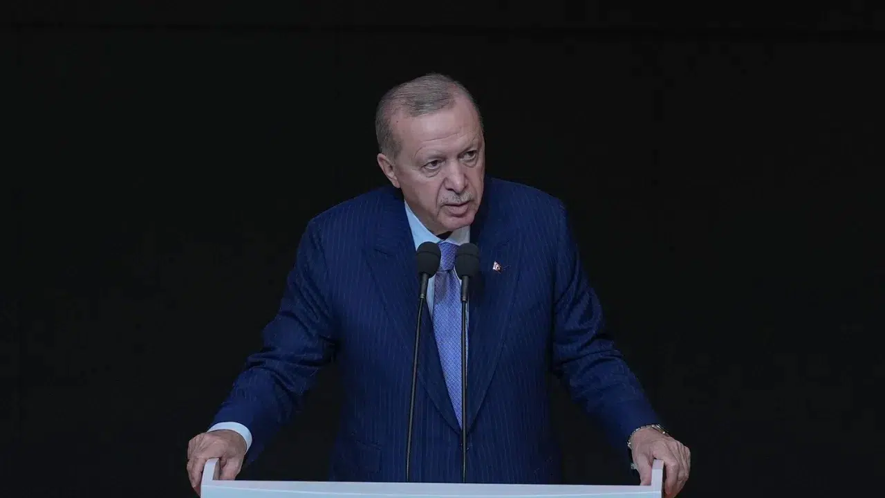 Cumhurbaşkanı Erdoğan Önemli Açıklamalarda Bulunuyor