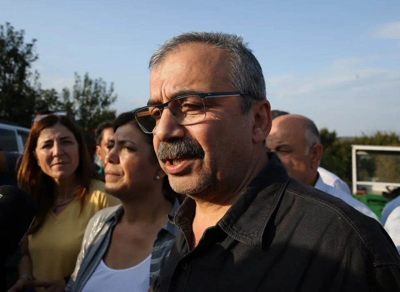 TBMM’de Sürpriz Dayanışma! Sırrı Süreyya Önder’e Parti Üstü Destek