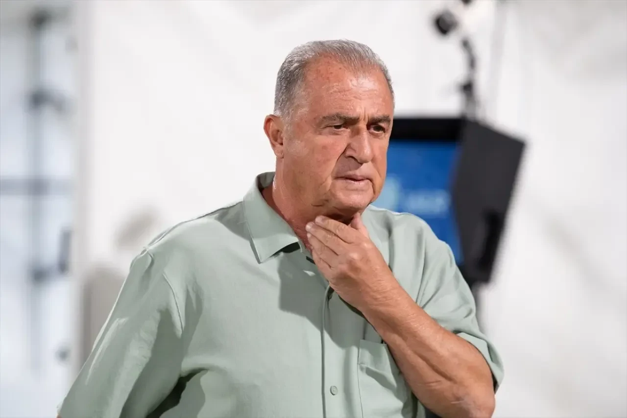 Fatih Terim’in Al Shabab’ı İç Sahada Takıldı: Galibiyet Serisi Al Akhdoud Karşısında Son Buldu
