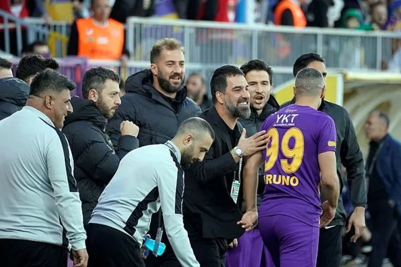 Eyüpspor Galatasaray Maçında Ne Kadar Prim Alacak? Arda Turan'dan Oyunculara Sürpriz!
