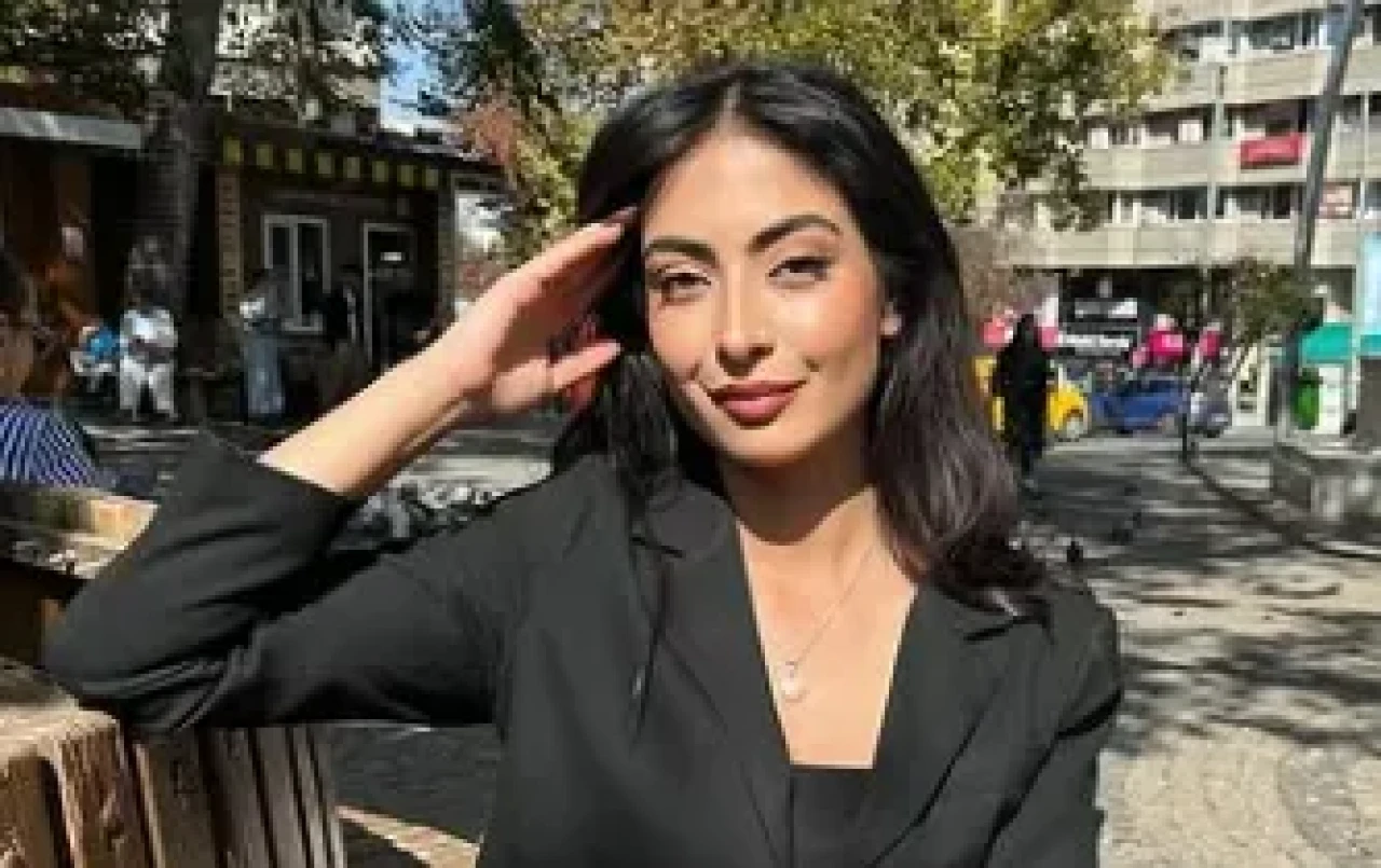 Esra Ateş Kimdir? Aslen Nereli, Hayatı, Kaç Yaşında, Biyografisi?