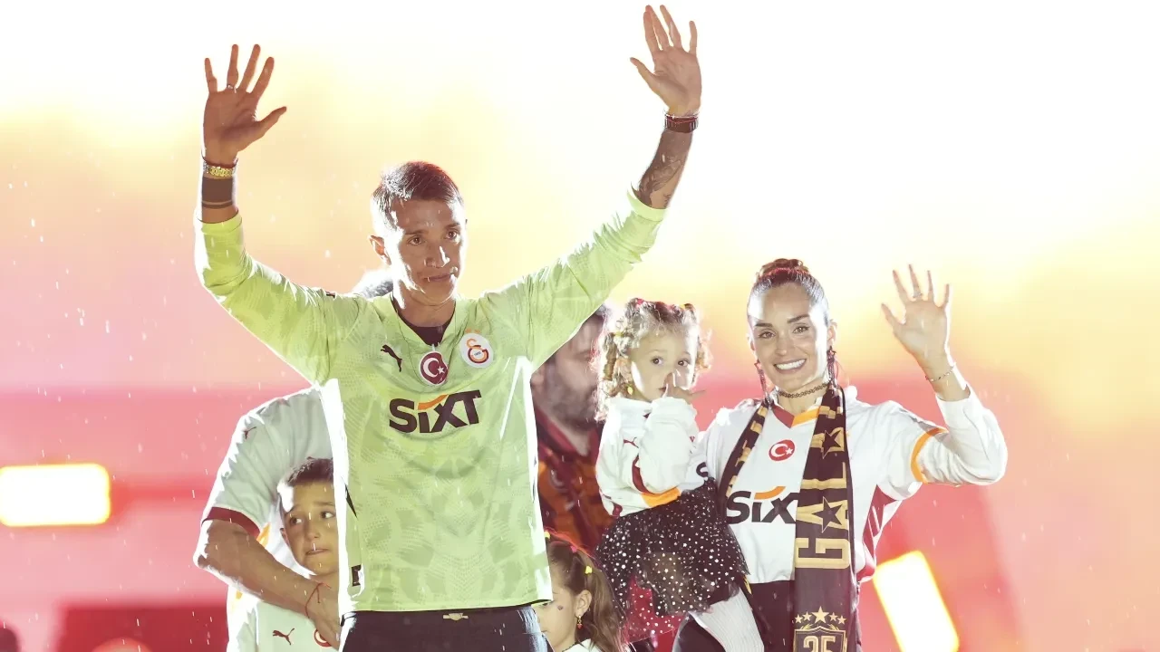 Galatasaray'ın Efsanesi Muslera’dan Duygusal Veda