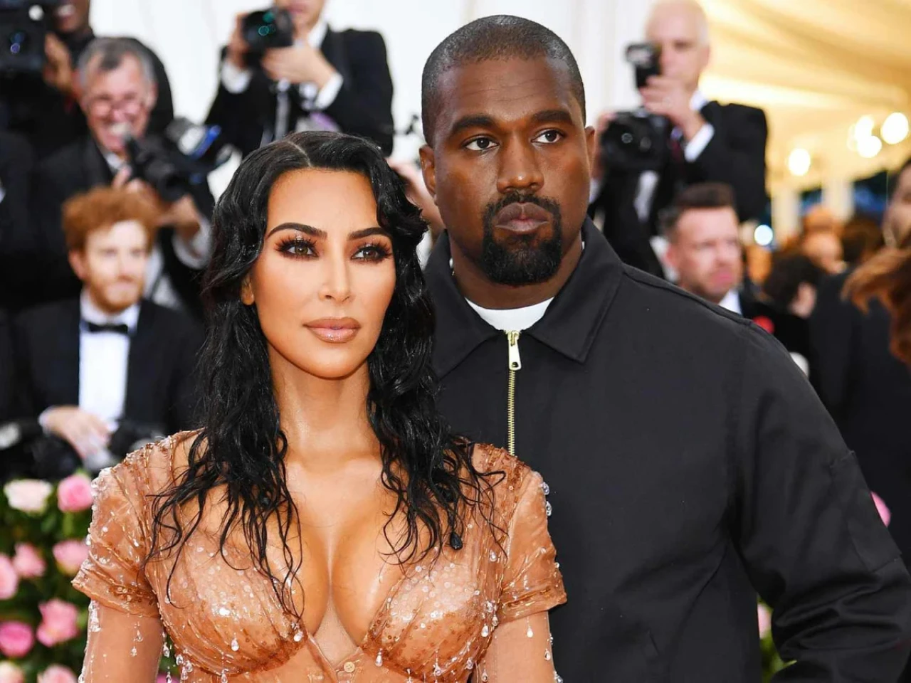 Kim Kardashian'dan Kanye West'e Sert Önlem: Çocuklarım Tehlikede