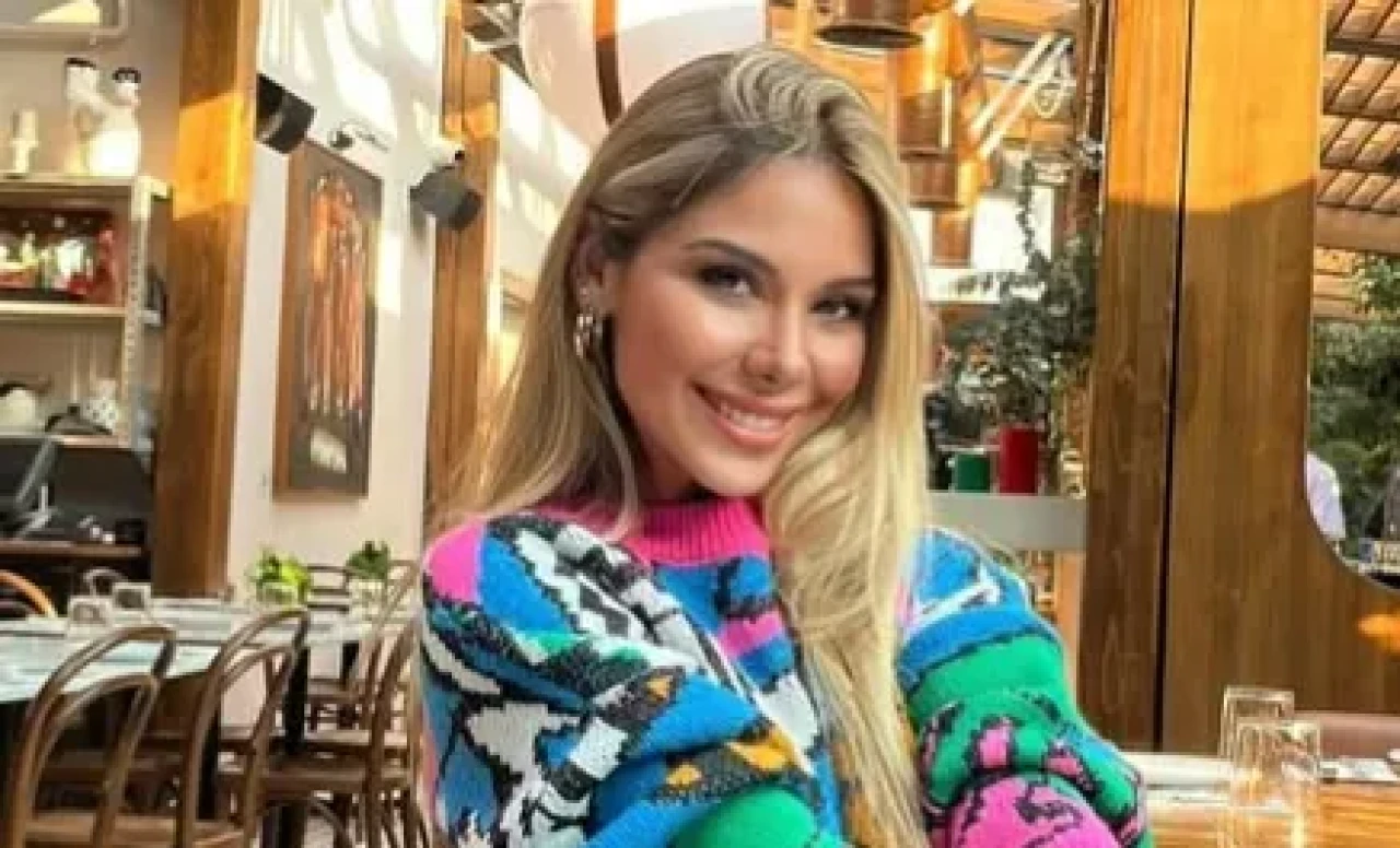 İzel Topaloğlu Nereli? Biyografisi, Aslen Nereli, Kaç Yaşında, Evli Mi, Instagramı, Sevgilisi, Kimdir?