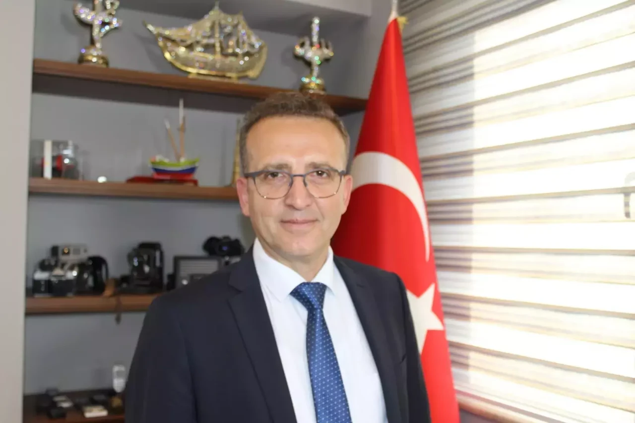 Eray Güçlüer Evli mi? Aslen Nereli, Kaç Yaşında, Kimdir, Mesleği, Asker Mi ve Hayatına Dair Her Şey!