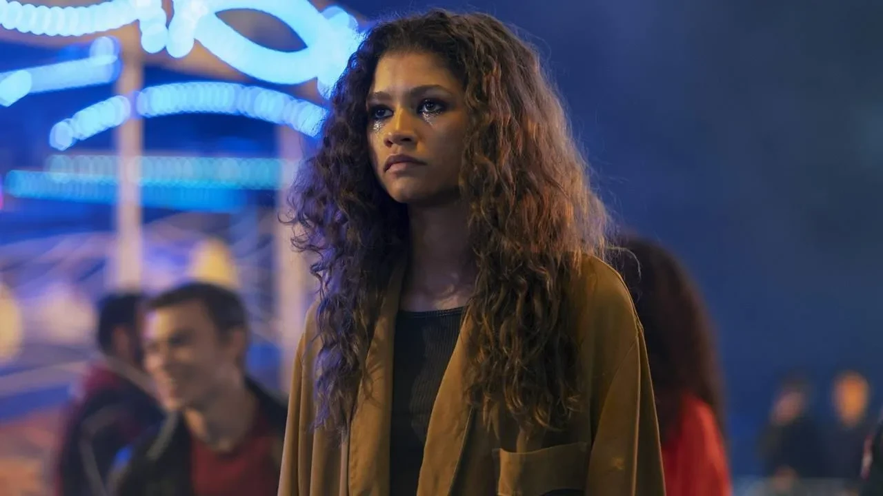 Zendaya Euphoria Setini Terk Mi Etti? 3. Sezonda Şiddet Tartışması