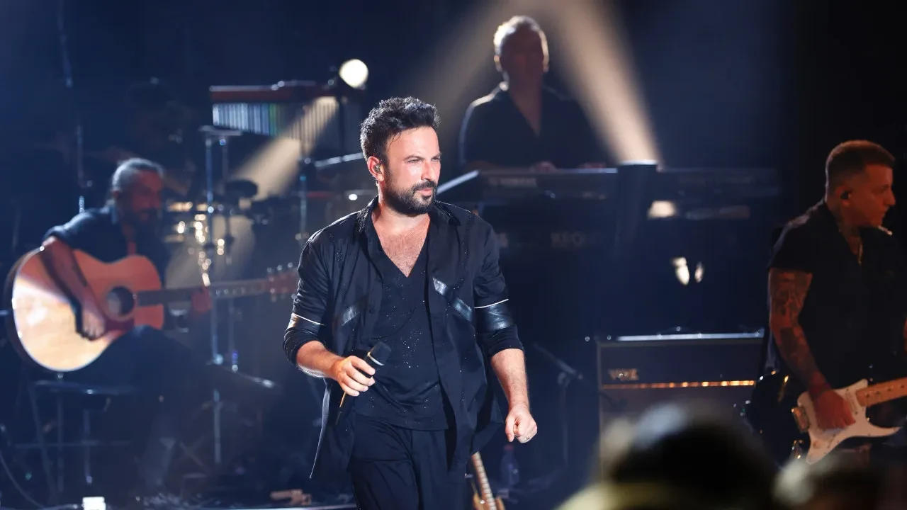 Tarkan'dan Tarihi Konser: Bir İlke İmza Attı!