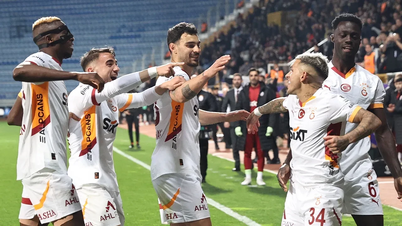 Galatasaray, Yerli Yıldızlarla Kadro Revizyonu Yapıyor