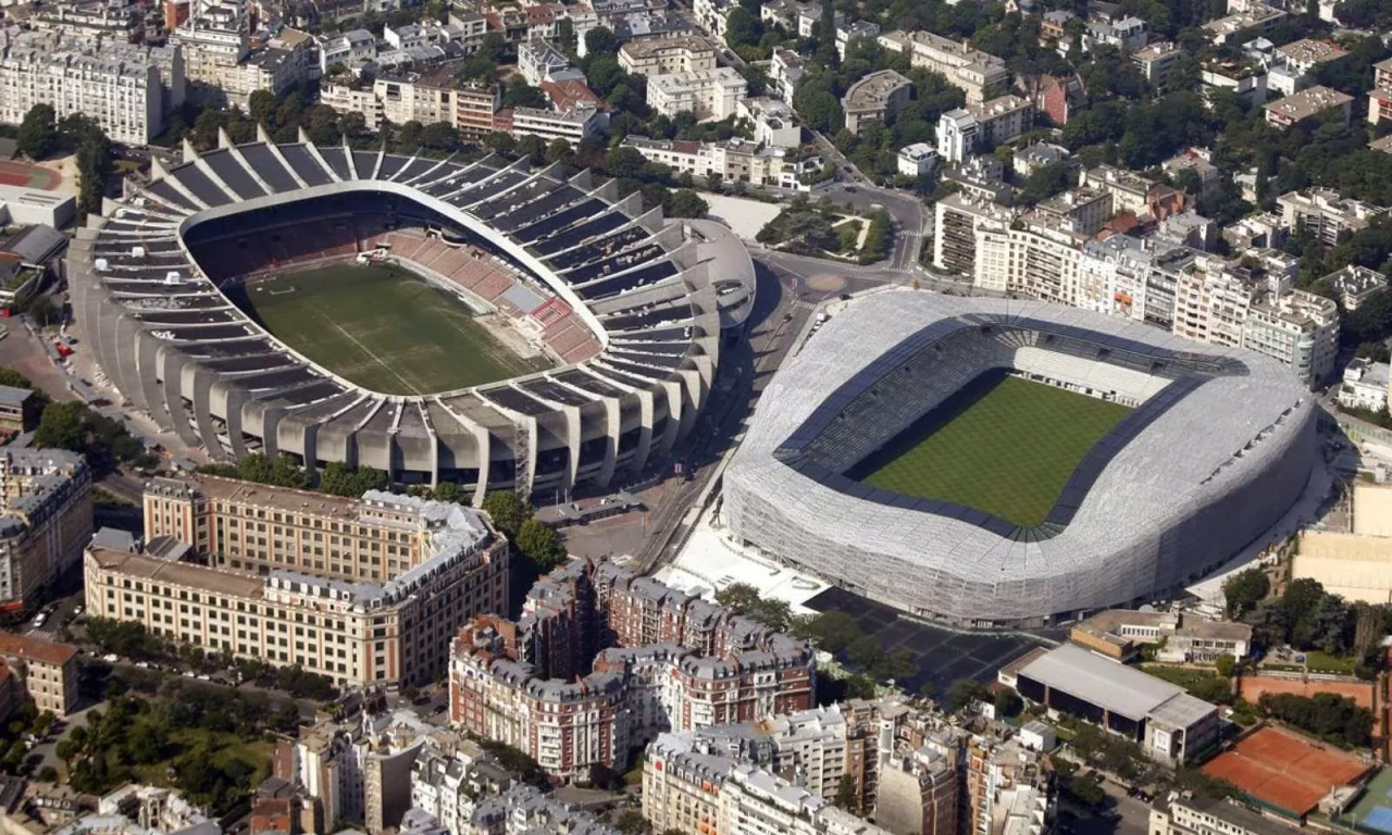 PSG ve Paris FC Stadyumları Kaç Metre Uzaklıkta?