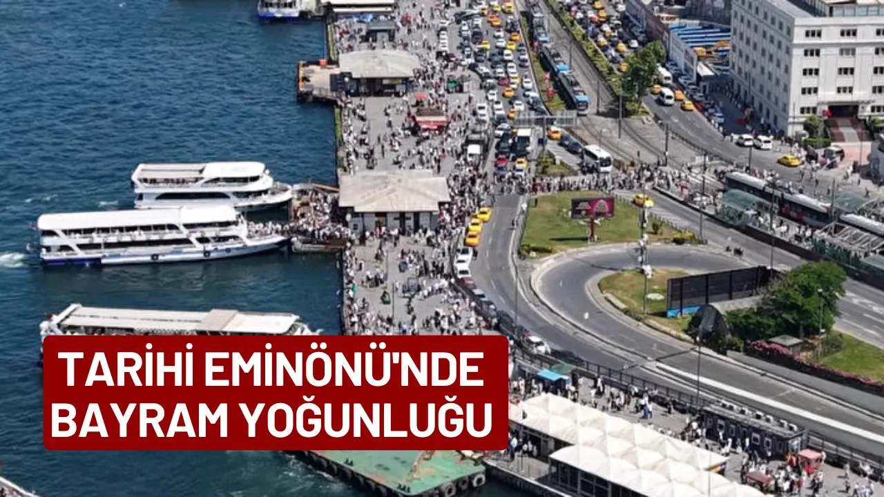 Tarihi Eminönü'nde bayram yoğunluğu havadan görüntülendi