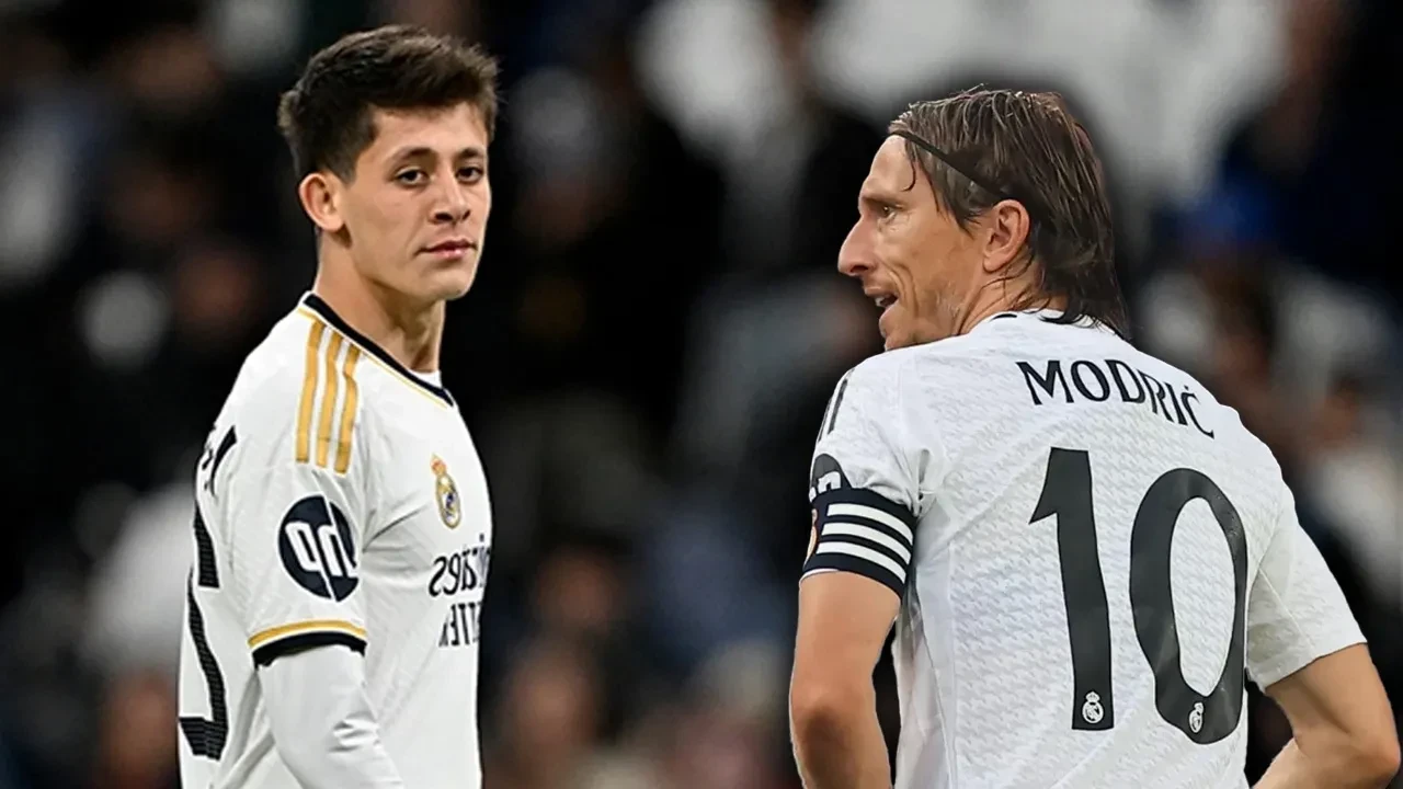 Real Madrid'in Yıldızı Mijatovic'ten Arda Güler'e Şok Sözler: “Bu Bir İntihar Olur”