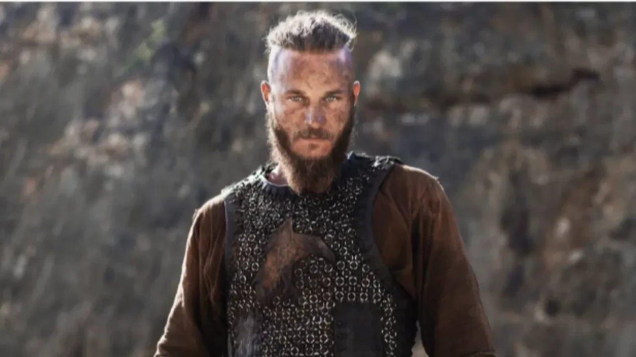 Vikings'in Efsane Ragnar'ı Travis Fimmel Türkiye'de!