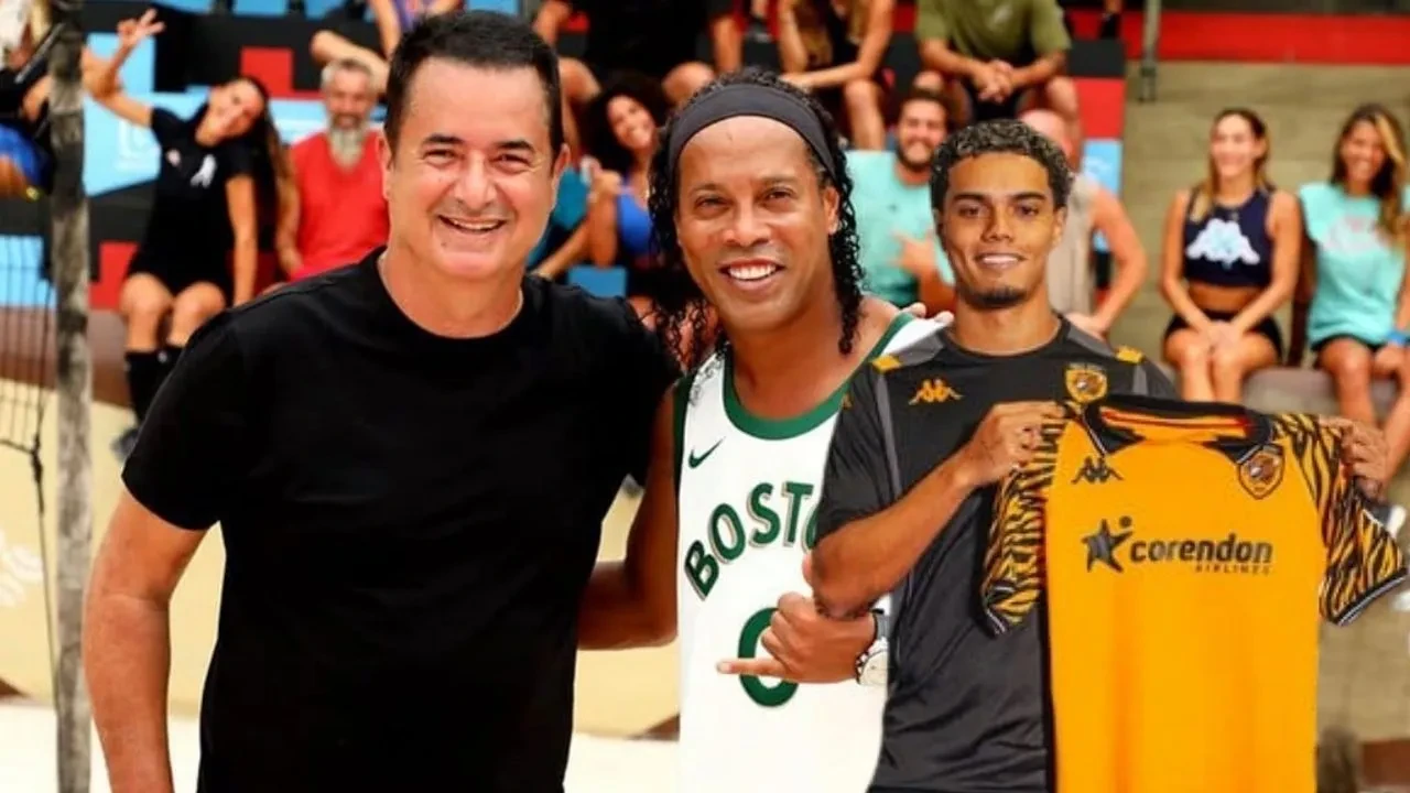 Acun Ilıcalı'nın Hull City’si, Ronaldinho’nun Oğlu Joao Mendes’i Transfer Etti!