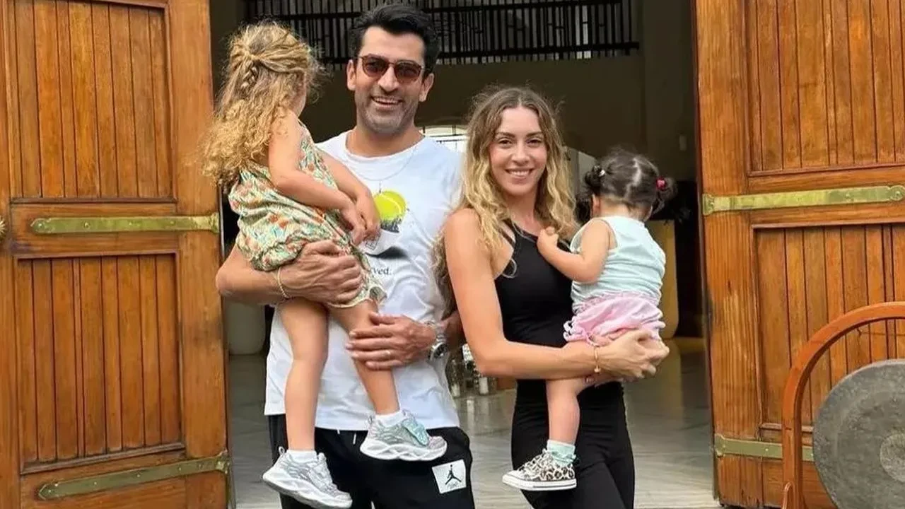Kenan İmirzalıoğlu ve Sinem Kobal Çifti Tatilin Tadını Çıkarıyor