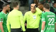 Fransa'da Futbol Skandalı: Hakeme Tribünden Mermi Atıldı, Maç Yarıda Kaldı!