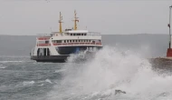 Marmara Bölgesinde Şiddetli Rüzgar Etkili Oluyor: Feribot Seferleri İptal Edildi