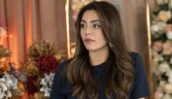 Sıla Türkoğlu Cannes Tatilinde Tarzıyla Olay Yarattı! Yeşil Çorap Detayı Gözden Kaçmadı