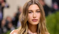 Hailey Bieber, Met Gala After Party’de Altın Rengi Elbisesiyle Göz Kamaştırdı