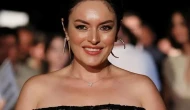 Ezgi Mola’nın Barselona’daki Evi Evsizler Tarafından İşgal Edildi!