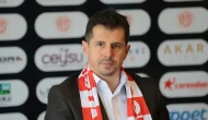 Emre Belözoğlu Antalyaspor’dan Ayrılma Kararı Aldı