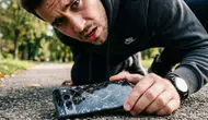 Ucuz kılıf tuzağı: Binlerce liralık telefonunuzu yavaş yavaş nasıl çürütüyorsunuz?