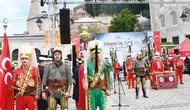 İstanbul'un fethinde 573 yıllık gurur: Tarihi yarımadada dev kortej