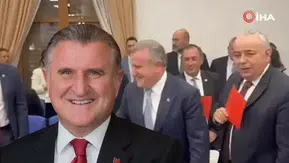 Bakan Bak’tan CHP’nin “Kırmızı Kart” Protestosuna Esprili Yanıt! 'VAR'dan Döner O!'