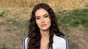 Fahriye Evcen’den 33 Milyon TL'lik Yeni Reklam Anlaşması!