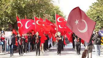 28 Ekim Salı Günü Tatil mi? Resmi Gazete'de Yayımlandı