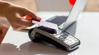 İstanbul'da 1,3 Milyar Liralık POS Vurgunu Yapan Suç Örgütüne Operasyon!
