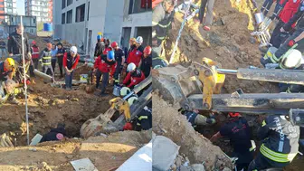 Kocaeli'de Şantiyede Toprak Kayması Sonucu Bir İşçi Toprak Altında Kaldı