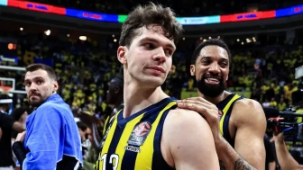 Fenerbahçe Beko, Paris Basketbol'u Eleyerek Final Four'a Yükseldi!