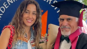 Ünlü Oyuncu Dedesinin Üniversite Mezuniyetinde Gurur Dolu Anlar Yaşadı