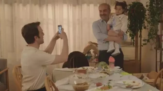 İlk Kez Torunuyla Buluşan Azem’in O Sahnesi Yürek Dağladı!