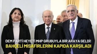 DEM Parti Heyeti MHP Grubuyla Bir Araya Geldi! Bahçeli Misafirlerini Kapıda Karşıladı