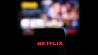 Netflix’ten 12 Yıl Sonra Büyük Değişim: Yapay Zeka ve Dikey Video Dönemi Başlıyor!