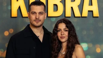 Çağatay Ulusoy Aslıhan Malbora İlişkisi ile ilgili Samimi İtiraflar: "İstenmeyen Tüy Gibiyim"
