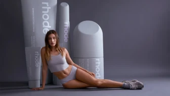 Hailey Bieber Güzellik Markasını 1 Milyar Dolara Sattı!