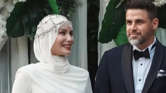 Gamze Özçelik ve Eşi Reshad Strik Evlilik Yıldönümlerini Afrika’da Yardım Dağıtarak Kutladı
