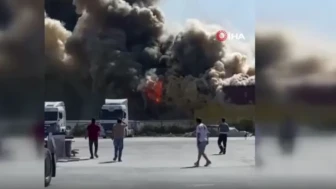 İstanbul Arnavutköy'de Lojistik Deposunda Yangın Çıktı