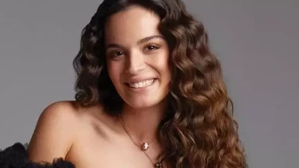 Aslı Bekiroğlu Yeni Aşkıyla İlk Kez Görüntülendi! Belindeki Detay Dikkat Çekti