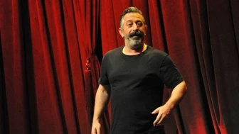 Cem Yılmaz'ın Satın Aldığı Motosikletin Fiyatı Dudak Uçuklattı!