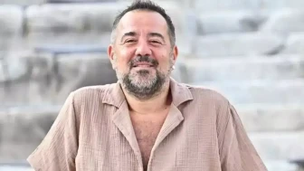 Ata Demirer’den Yeşilçam’a Eleştiri: “Güzel Kızların İyi Olduğunu Sanmak En Büyük Kazıktı”