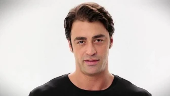 Sarp Levendoğlu: “Ucuz İnsanlar, Pahalı Şeylerden Hoşlanır”